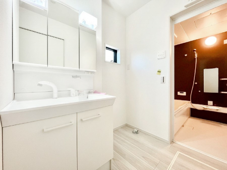 ���̑��@������������ʉ��ώ��Œ��̐g�x�x�����K