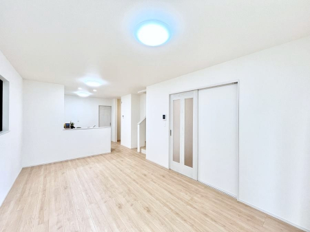 ���̑����ρ@�V���v���ȃf�U�C���Ȃ̂ŃC���e���A���l����̂��y���݂ł��ˁI