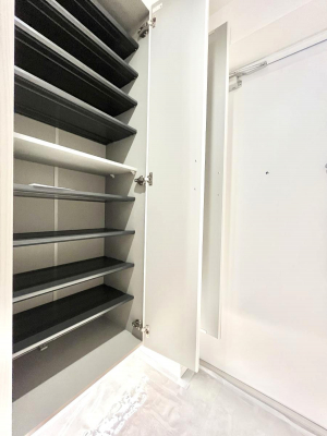 ̑ρ@Ղ[łV[Y{bNXŉƑŠCAւB  