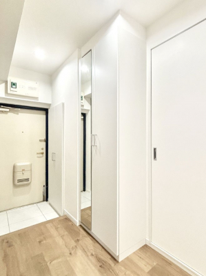 ���̑����ρ@�����Ղ���[�ł���V���[�Y�{�b�N�X�ŉƑ��S���̌C���A���ւ�������B  