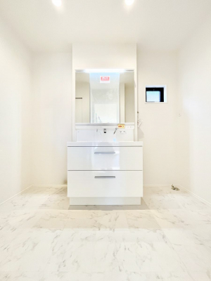 ���ʑ�E���ʏ��@���[�͂Ƌ@�\���ɗD�ꂽ���ʉ��ϑ�