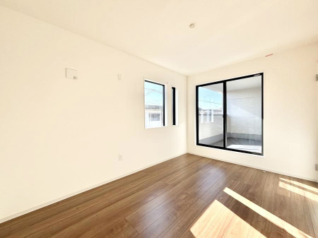 ���̑����ρ@�o���R�j�[���J�������v���X���Ă����m��