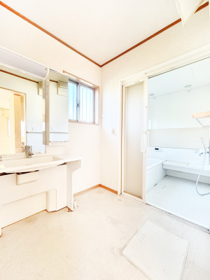 ʑEʏ@_炩Ȓ̌鑋ʎŖ̐gxxC悭KɁI