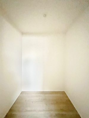 ���̑��@�G�ߕ��̈ߗނ��X�b�L�����[�ł���E�H�[�N�C���N���[�[�b�g