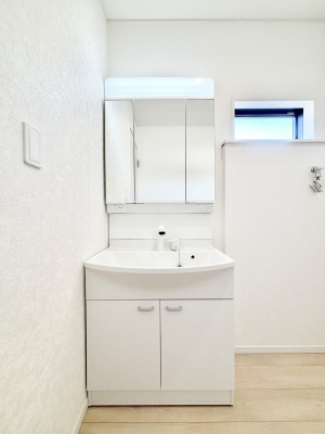 ���ʑ�E���ʏ��@�傫�����₷���O�ʋ��Ő�����������ʑ�́A�g�����Ȃ݃`�F�b�N�┧�̂������ɂ������߂ł��B 