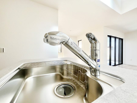 ̑ρ@łȂB̐ŐƏ򐅂gB