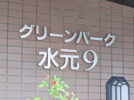 GgX@-