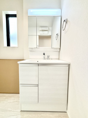 ʑEʏ@傫₷OʋŐʑ́AgȂ݃`FbN┧̂ɂ߂łB 