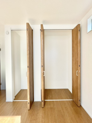 [@m̃N[[bgBŝŌ̈ߗނ܂܂B