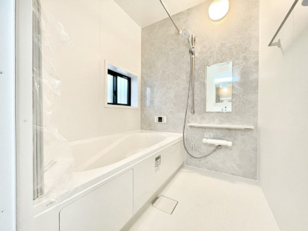 �����@����̔�������Ă���閾�邢�������̂���o�X���[��