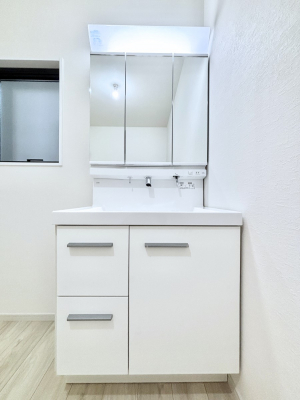 ʑEʏ@傫₷OʋŐʑ́AgȂ݃`FbN┧̂ɂ߂łB 