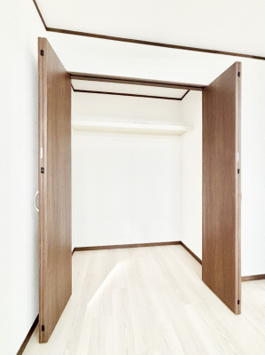 ���[�@�����Ղ�̎��[�X�y�[�X�ŉ��K�ɕ�点���� 