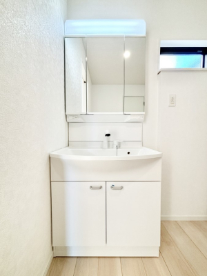 ���ʑ�E���ʏ��@�傫�����₷���O�ʋ��Ő�����������ʑ�́A�g�����Ȃ݃`�F�b�N�┧�̂������ɂ������߂ł��B 