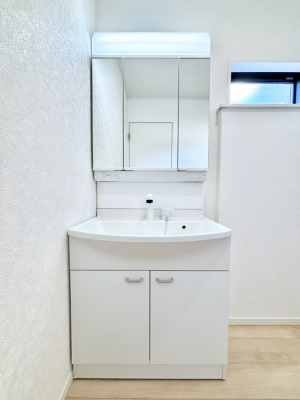 ���ʑ�E���ʏ��@�傫�����₷���O�ʋ��Ő�����������ʑ�́A�g�����Ȃ݃`�F�b�N�┧�̂������ɂ������߂ł��B 