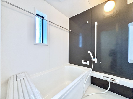 �����@����̔�����₷��؂ȃo�X�^�C���B�������Ƃ����C���y����Ŕ����Ƃ肽���ł��ˁI  