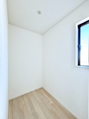 ���̑��@�E�H�[�N�C���N���[�[�b�g�̂���Z�܂��ŃX�b�L�����K�Ȑ�����