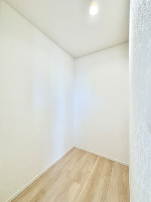 ���̑��@�E�H�[�N�C���N���[�[�b�g�t���Ő�����Ԃ��L�����p�ł��܂��B