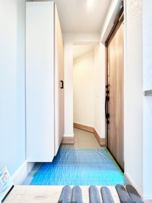 ���ց@���Ƒ��₨�q�l���C�����悭���o�}���ł��鉸�₩�ȕ��͋C�̌��ւł��B