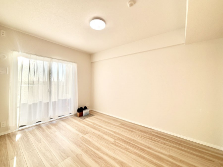 ���̑����ρ@�o���R�j�[���J�������v���X���Ă����m��  