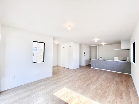 rO@邢zA͋̕Cɖ郊rOE_CjOB 