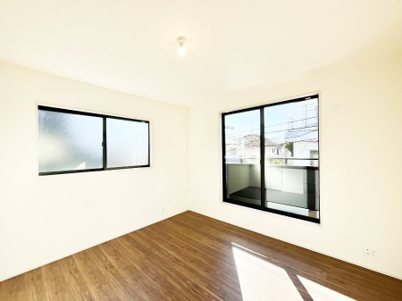 ���̑����ρ@�o���R�j�[���J�������v���X���Ă����m��