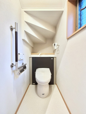 gC@gC1K2KꂼɔzuĂĂƂĂ֗łB 