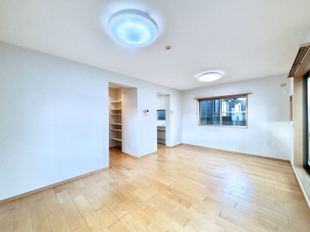 rO@邢zA͋̕Cɖ郊rOE_CjOB 