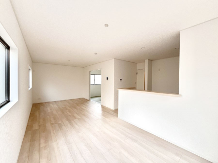 ���̑����ρ@�Ƒ������R�ƏW�܂�e���̃X�y�[�X�ɂȂ肻��