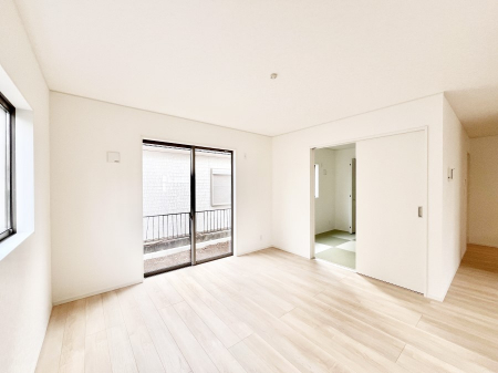 ���̑����ρ@�אڂ̘a�����J������΂���ɍL�X��Ԃ�