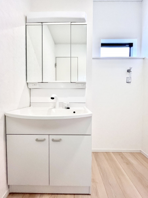 ���ʑ�E���ʏ��@�傫�����₷���O�ʋ��Ő�����������ʑ�́A�g�����Ȃ݃`�F�b�N�┧�̂������ɂ������߂ł��B 