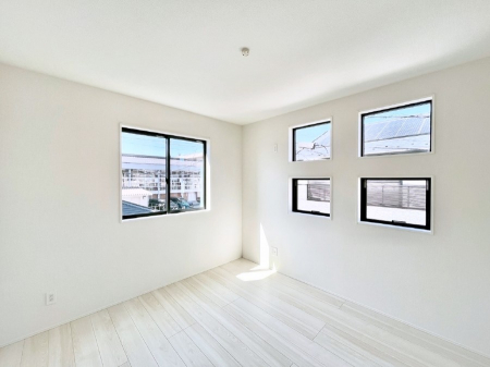 �Q���@�g���₷���`�Ńx�b�g��Ƌ�̒u�����ɂ����邱�Ƃ�����܂���B   