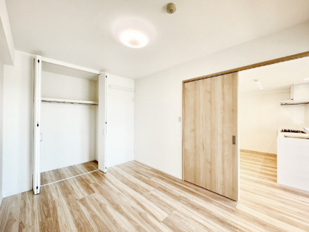 q@rOאڂ̗m͌ƂĂpł܂