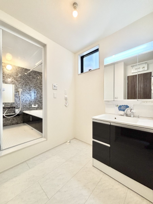 ���̑��@���������Ă���̂Ŏ��C�̑����ꏊ�ł����C���\���s���܂��B�����̐g�x�x���C�����ǂ��I