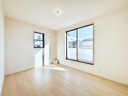 ���̑����ρ@�o���R�j�[���J�������v���X���Ă����m��