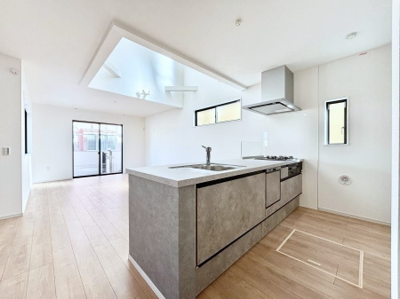 �L�b�`���@�J�E���^�[�z���Ɋy����������ׂ�B�����̂������������Ɣ��������Ȃ肻���ł��ˁB 