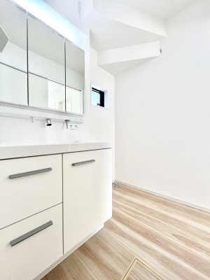 ���ʑ�E���ʏ��@�傫�����₷���O�ʋ��Ő�����������ʑ�́A�g�����Ȃ݃`�F�b�N�┧�̂������ɂ������߂ł��B 