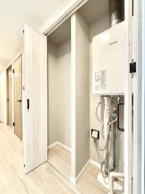 ���̑����ρ@�L�����[�B�|�������G�߂̏��������[���邱�Ƃ��ł��܂��B