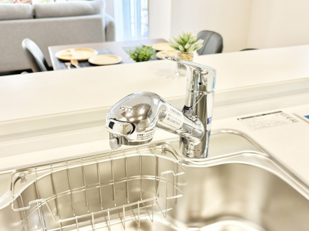 ̑ρ@łȂB̐ŐƏ򐅂gB