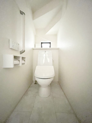 gC@gC1K2KꂼɔzuĂĂƂĂ֗łB 