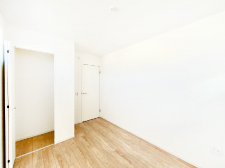 �Q���@�g���₷���`�Ńx�b�g��Ƌ�̒u�����ɂ����邱�Ƃ�����܂���B   