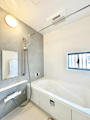 �����@�������������͋C�ł�����肨��������������o�X���[��