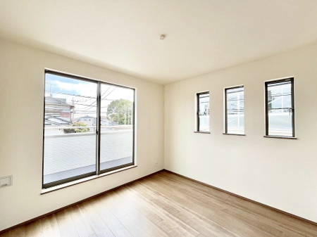 ���̑����ρ@���邢�o���R�j�[�T�C�h�ɗm����ݒu�B�ڊo�߂̗ǂ��Q���ɁB