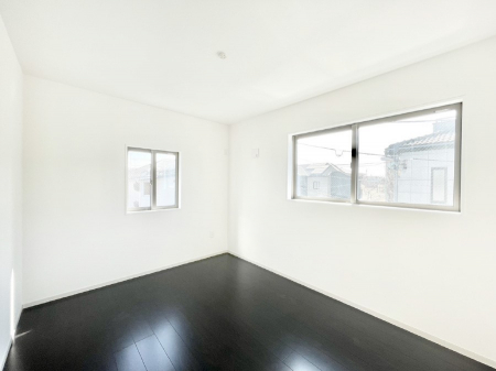 �Q���@�g���₷���`�Ńx�b�g��Ƌ�̒u�����ɂ����邱�Ƃ�����܂���B   