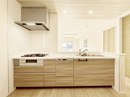 �L�b�`���@�������������I�ɁA�y�����I�V�X�e���L�b�`��