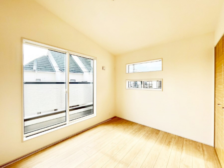 ���̑����ρ@�o���R�j�[���J�������v���X���Ă����m��