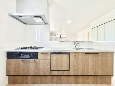 �L�b�`���@�������������I�ɁA�y�����I�V�X�e���L�b�`�� 