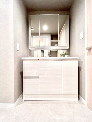 ���ʑ�E���ʏ��@������������ʉ��ώ��Œ��̐g�x�x�����K  