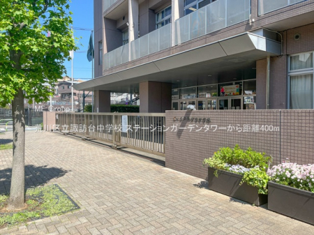 ���ӊ��@���w�Z 400m �r��旧�z�K�䒆�w�Z