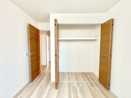 ���[�@�����Ղ�̎��[�X�y�[�X�ŉ��K�ɕ�点���� 