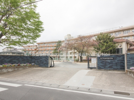 ӊ@wZ 1990m ˎsq쌴wZ